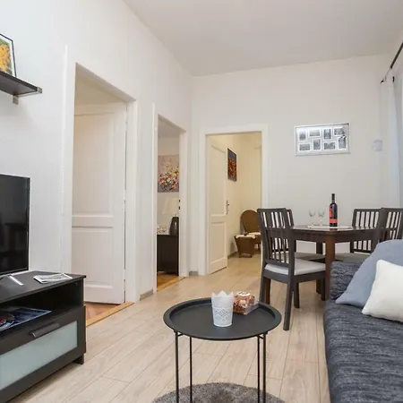 Kuca Za Odmor Isabella Apartman