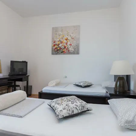 Apartment Kuca Za Odmor Isabella *