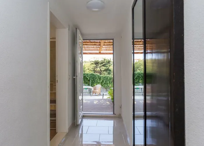 Kuca Za Odmor Isabella Apartament *