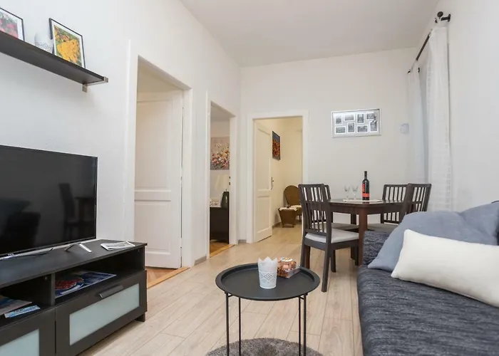 Kuca Za Odmor Isabella Apartament