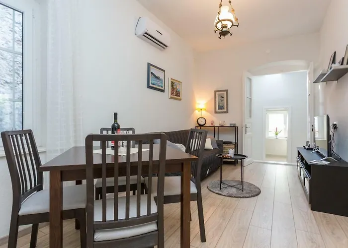 Apartament Kuca Za Odmor Isabella *
